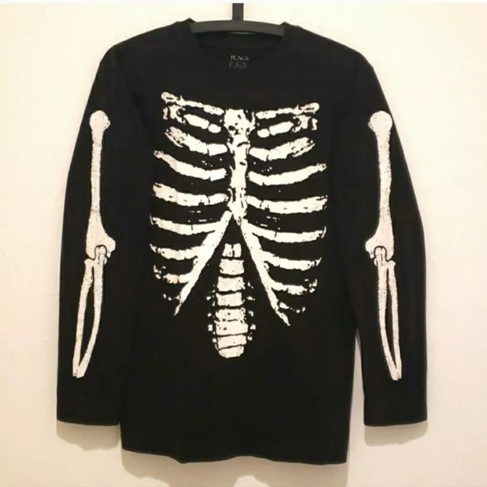Children's Place Boys Black Skeleton (GID) Crew Neck Long Sleeve T-shirt XL 14